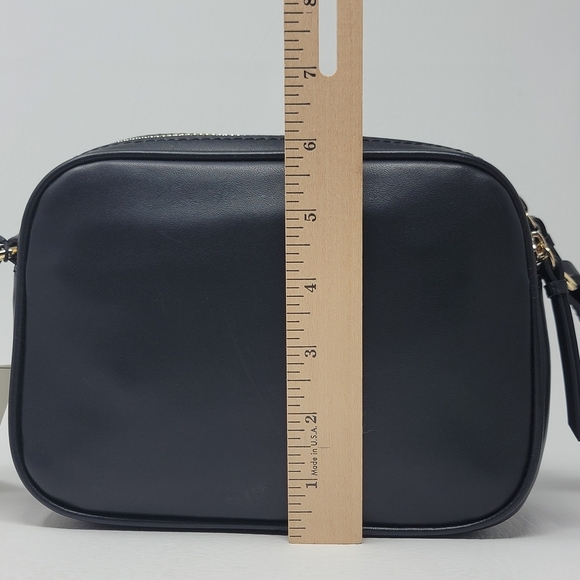 Ted Baker Black Leather Camera Gold Colored Hardware Crossbody Handbag Purse New - Picture 10 of 15